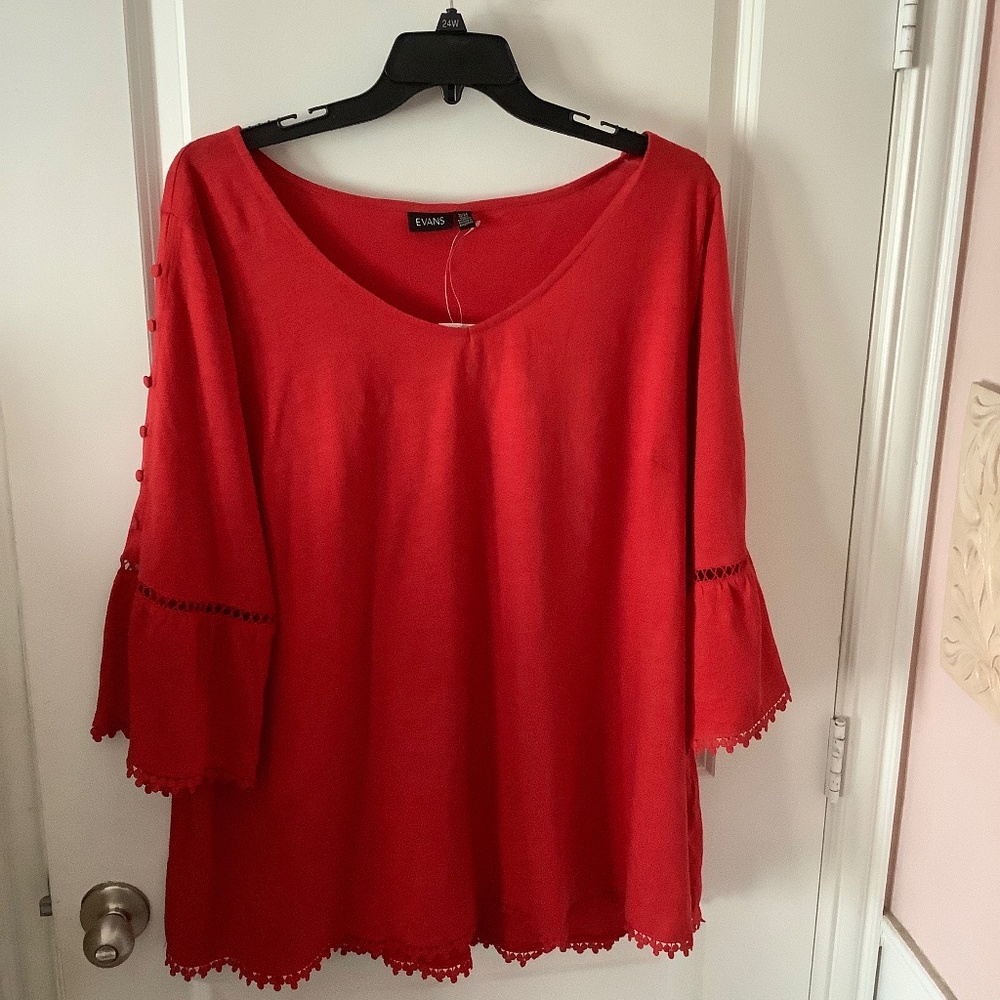 Woman’s Evan’s plus size red top 22/24 ruffle